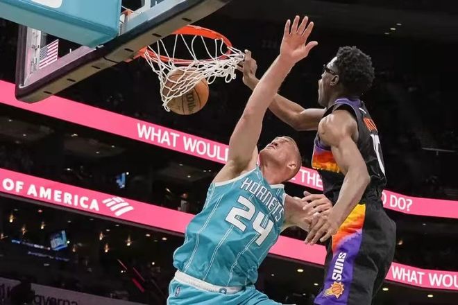 士与公鹿的 士与公鹿的